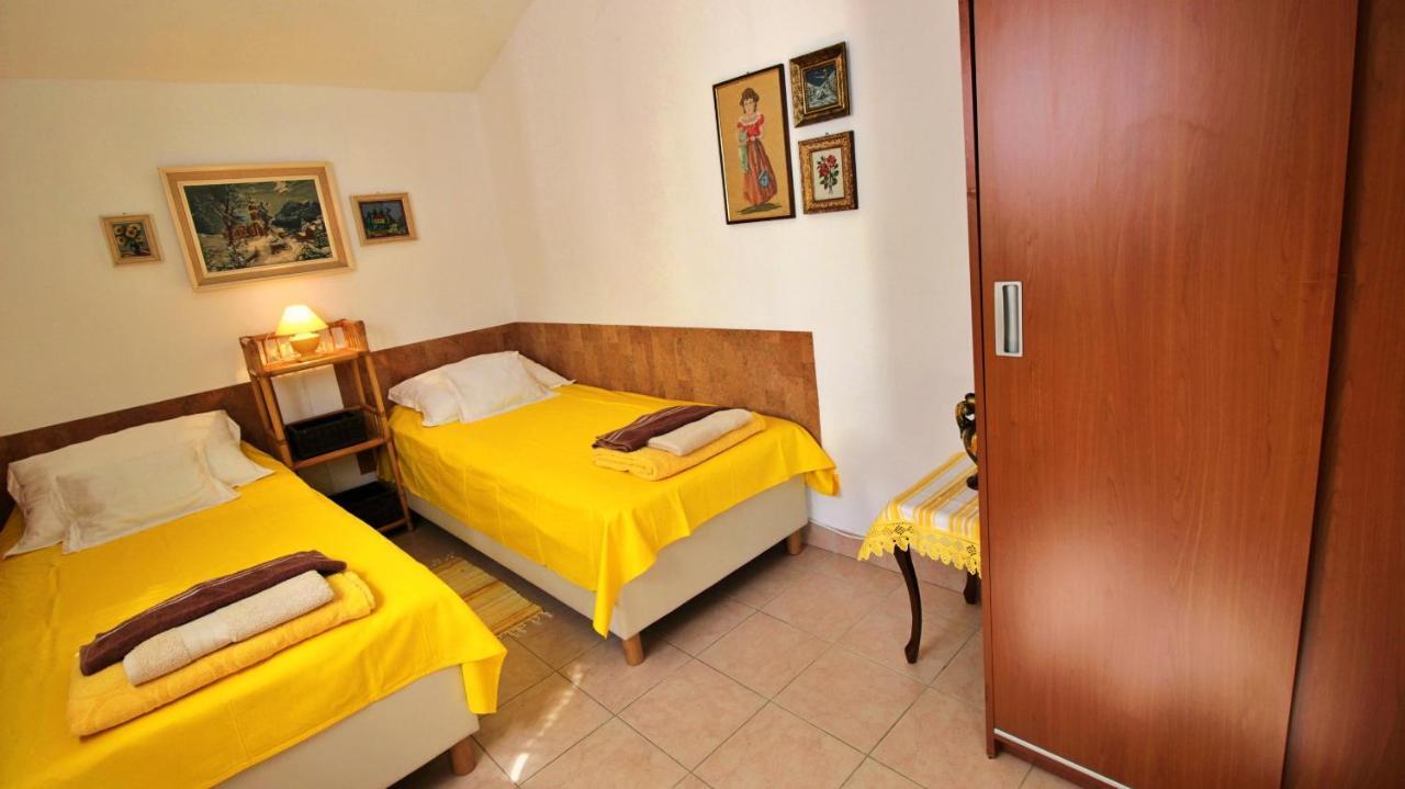 Seaside Apartment Omiš Екстериор снимка