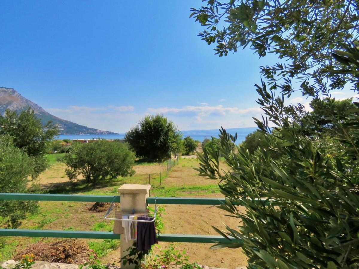 Seaside Apartment Omiš Екстериор снимка