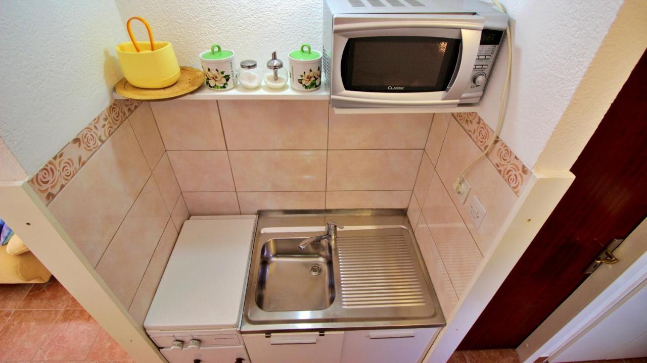 Seaside Apartment Omiš Екстериор снимка